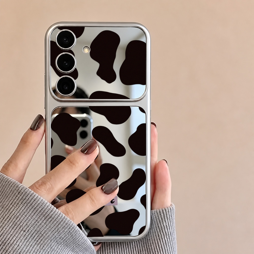 Y2K Aesthetic Cow Print Mirror - огляд і ціна Samsung Galaxy A55